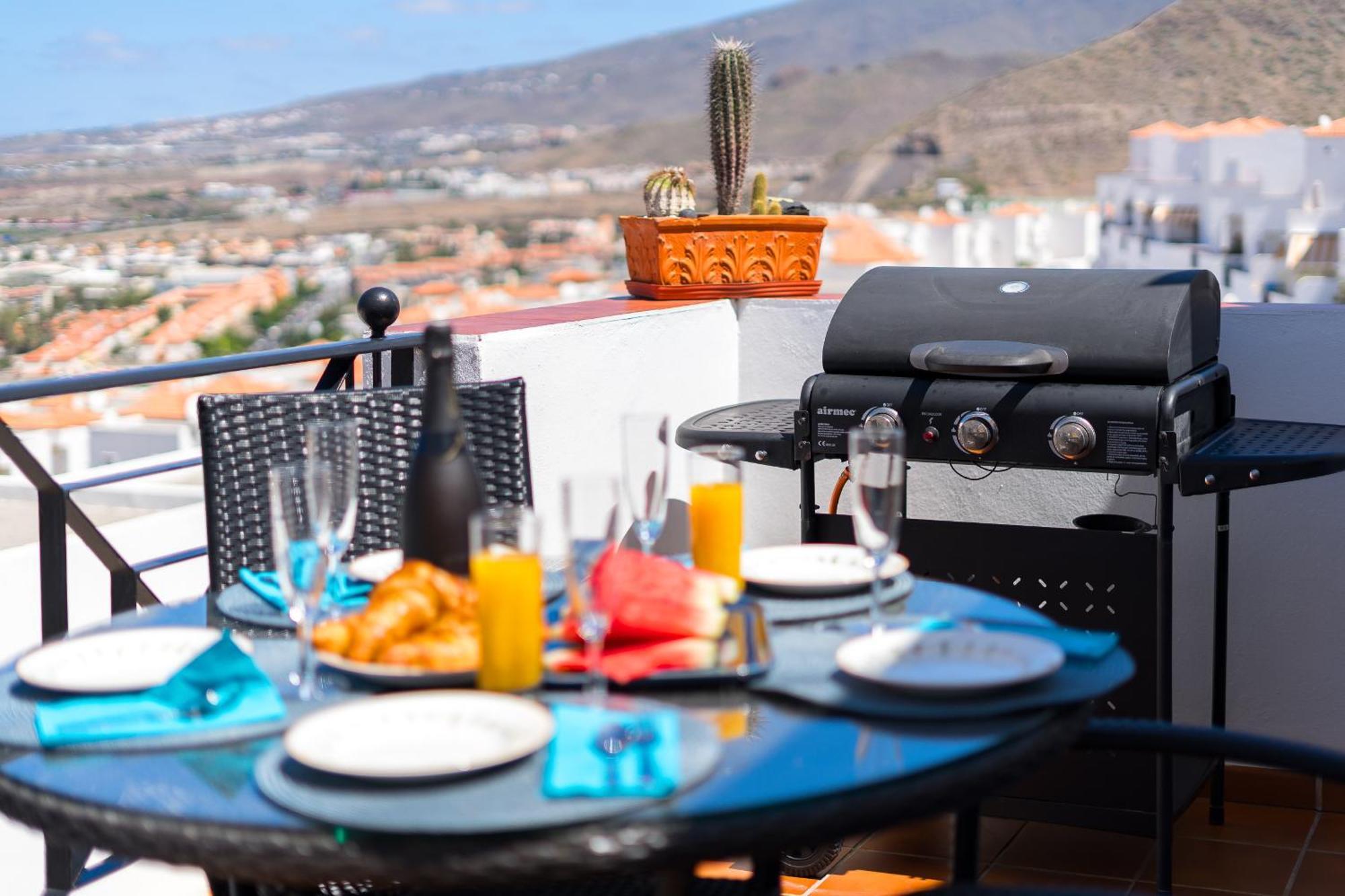 Bellarosa Sunset Ocean View In With Airco, Garage * Costa Adeje (Tenerife)